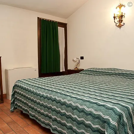 Agriturismo La Garzonera Villa Vergiate Exterior photo